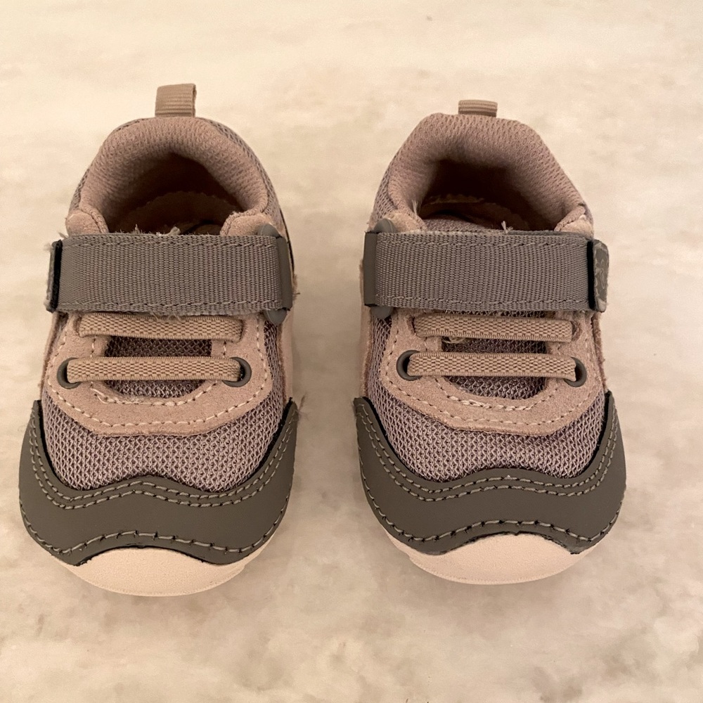 Stride Rite Tennis Shoes
